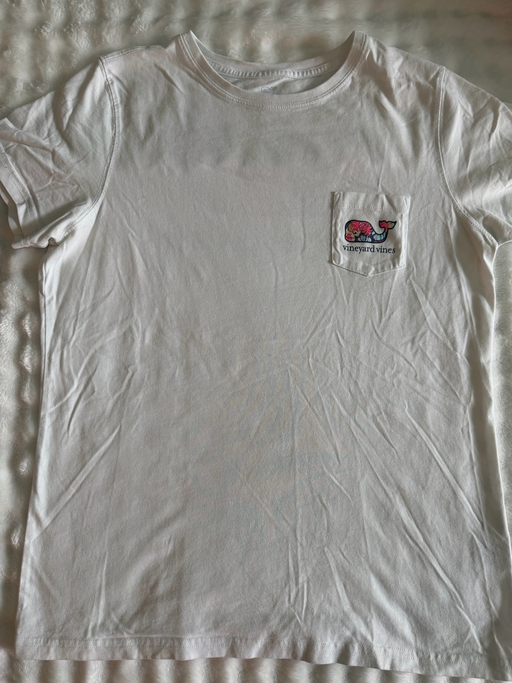 Vineyard Vines White Pocket Tee with Multicolor Floral Whale - Picture 3 of 8